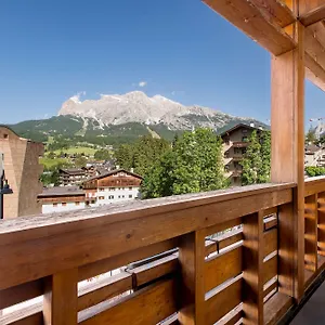 Aparthotel Radisson Residences Savoia Palace, Cortina d'Ampezzo